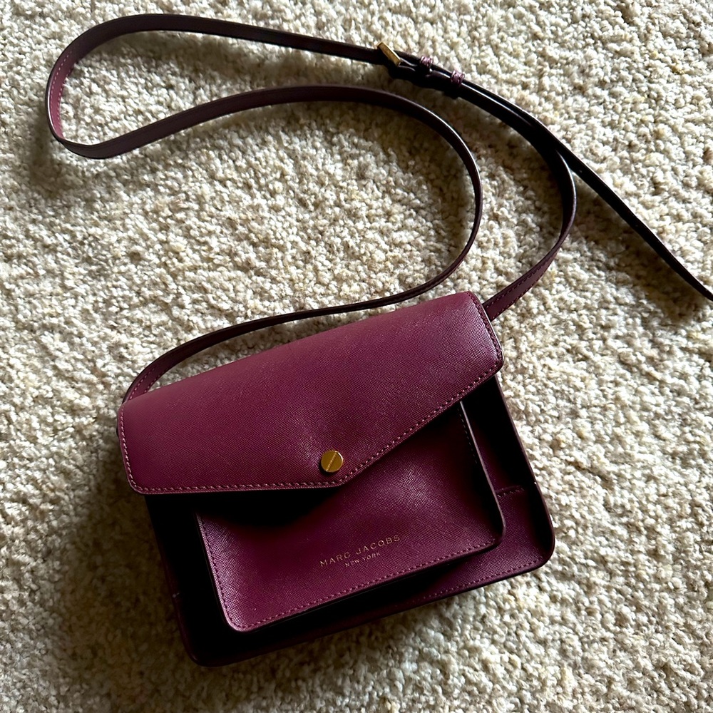 Marc jacobs saffiano mini messenger crossbody bag burgundy